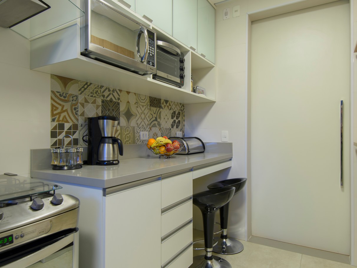 Soleiras Iluminadas: Um Toque Moderno e Sofisticado - inspiração 1