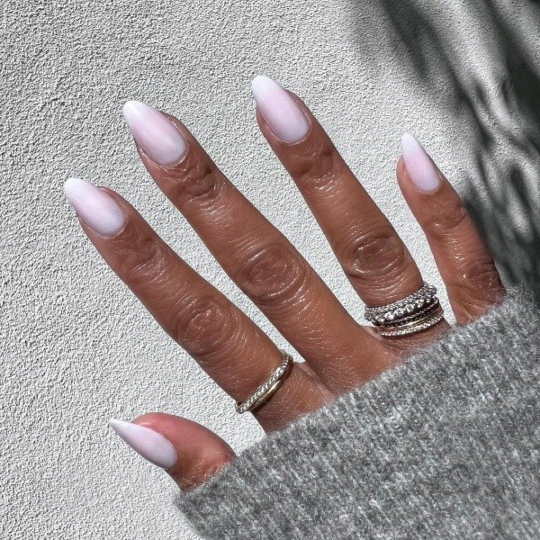 Sinais de Alerta: Quando o Top Coat Pode Estar Danificando Suas Unhas - inspiração 2