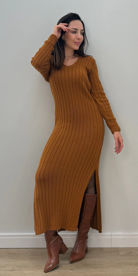 Cores Vibrantes: Adicione Alegria ao Seu Look - inspiração 3