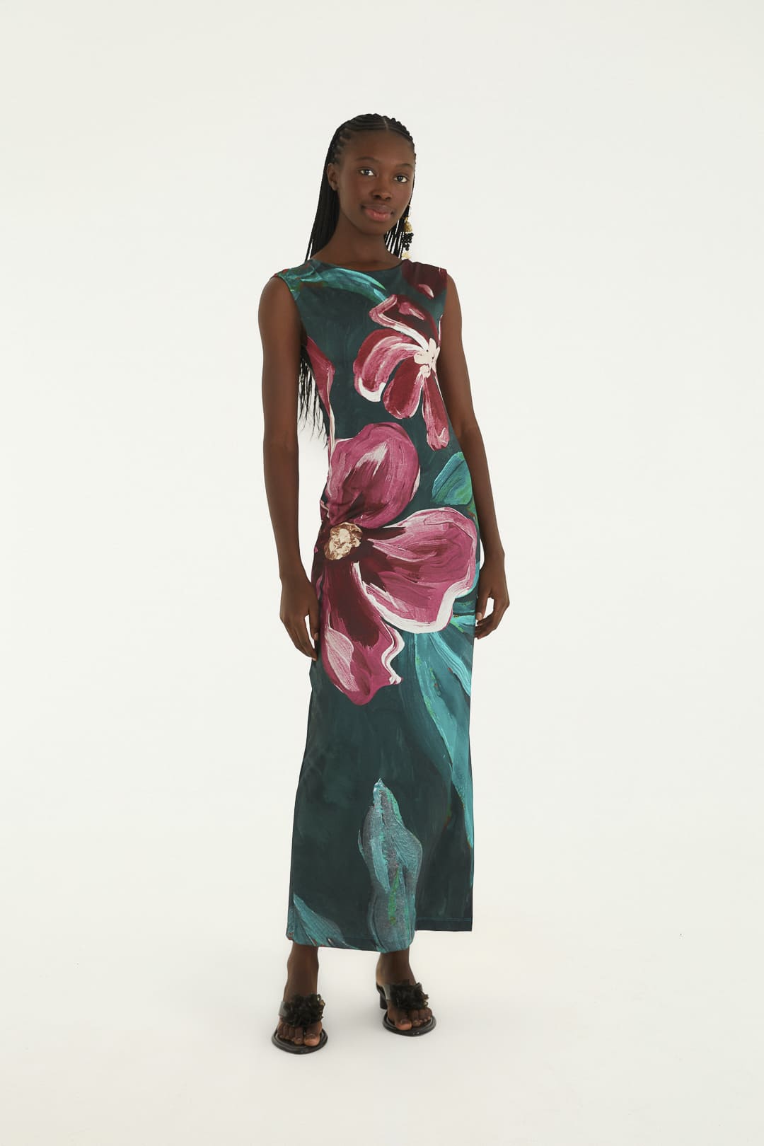 Transpassado Elegante: Valorizando a Silhueta com Estilo - inspiração 2