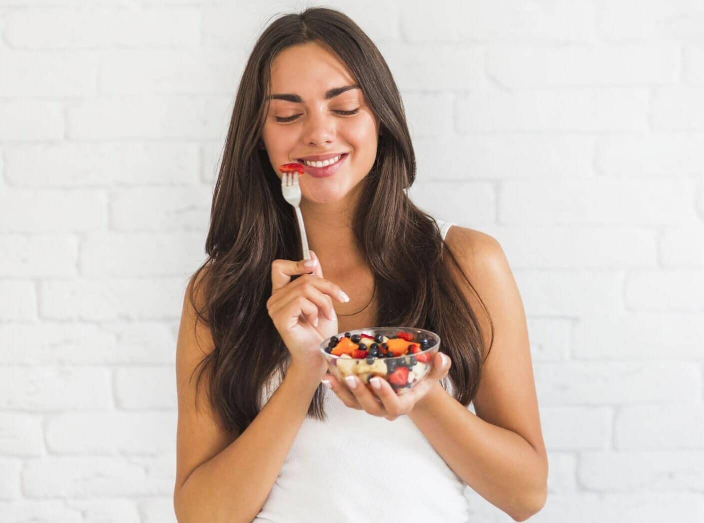 Niacinamida (Vitamina B3): a aliada contra a oleosidade e as manchas - inspiração 3