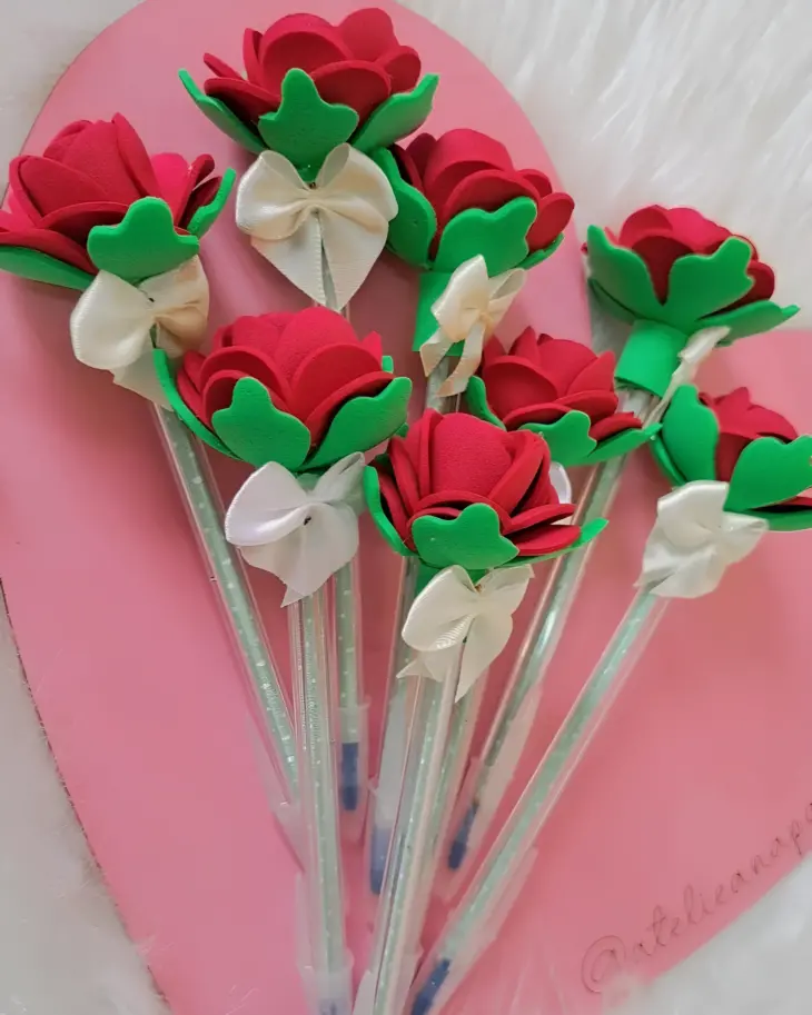 Lembrancinhas Feitas de EVA: Carinho que os Convidados Vão Amar - inspiração 1