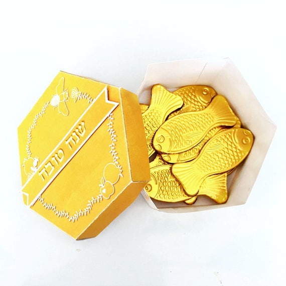 Bandeirinhas e Guirlandas: Toques Coloridos para o Ambiente - inspiração 2