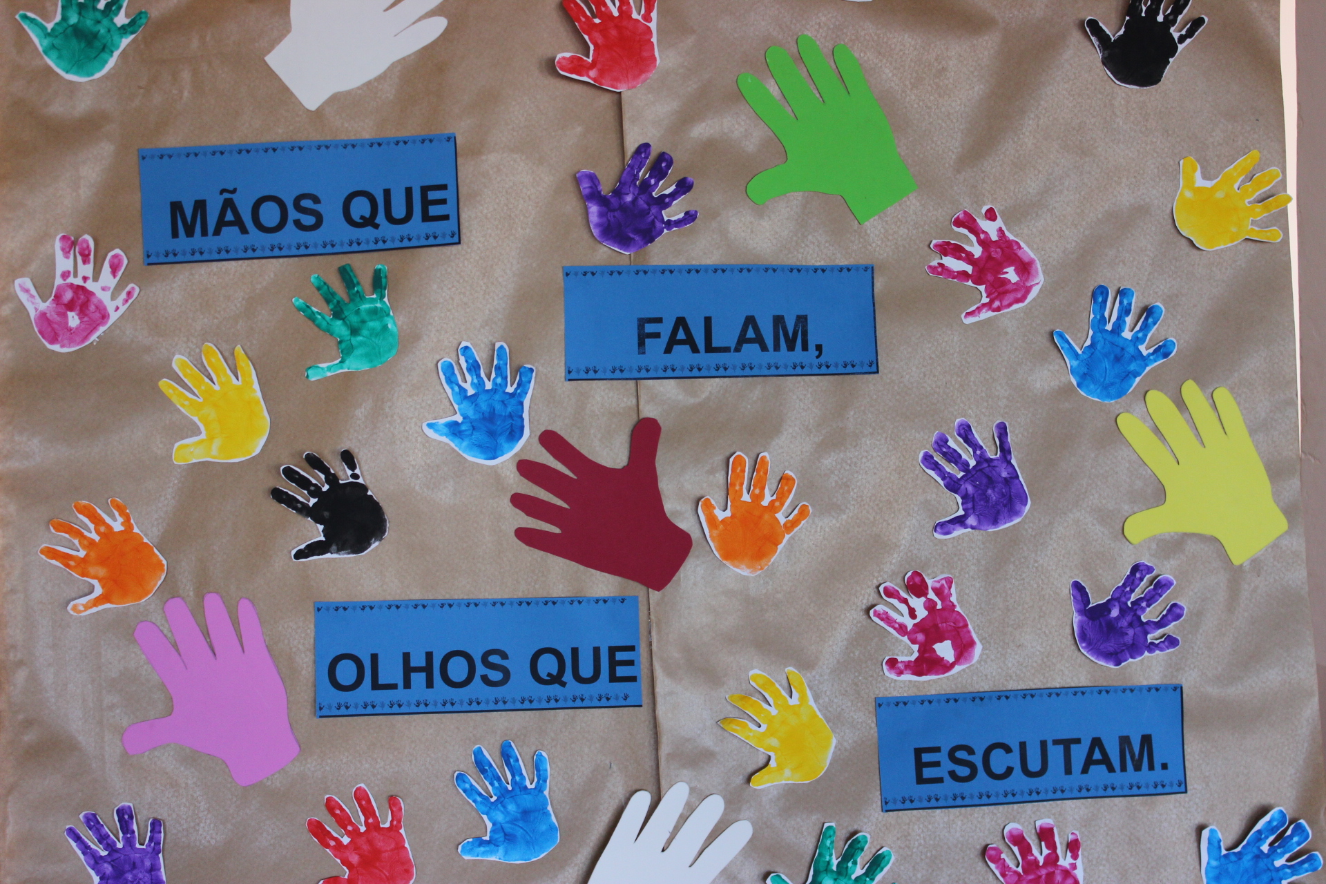 Arranjos de Flores com Cores Vibrantes - inspiração 1