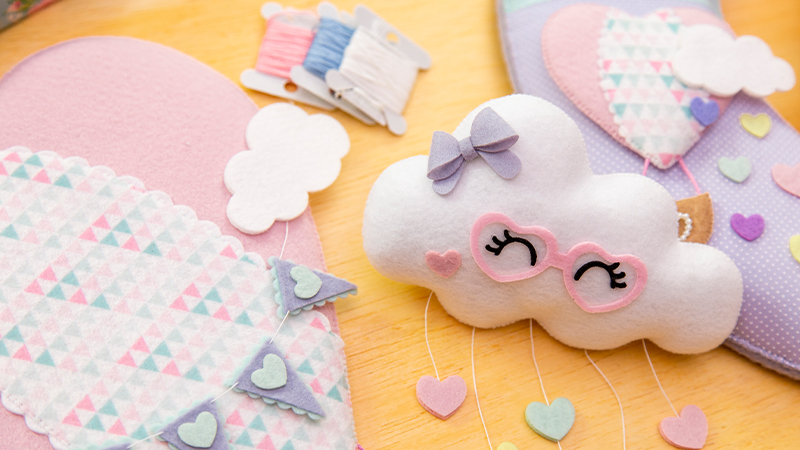 Dominando as Técnicas Fundamentais: Costura, Colagem e Pintura Básica - inspiração 2