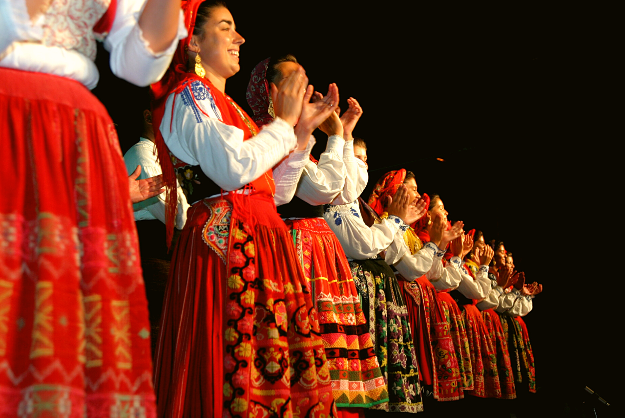 Quadros e Pôsteres: Decore seu Espaço com a Essência da Dança - inspiração 1