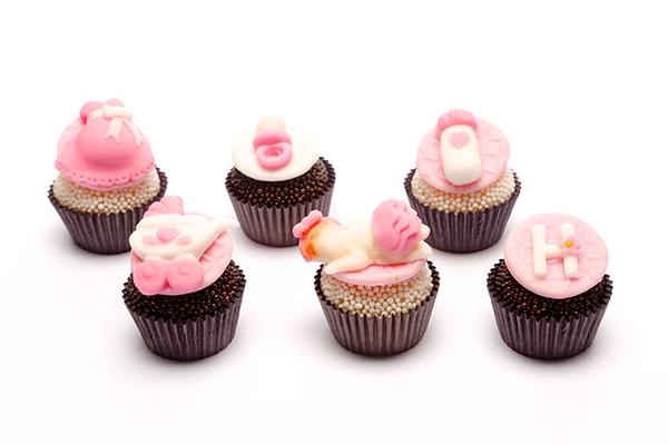 Flores e Arranjos: A Doçura que Completa a Composição - inspiração 2