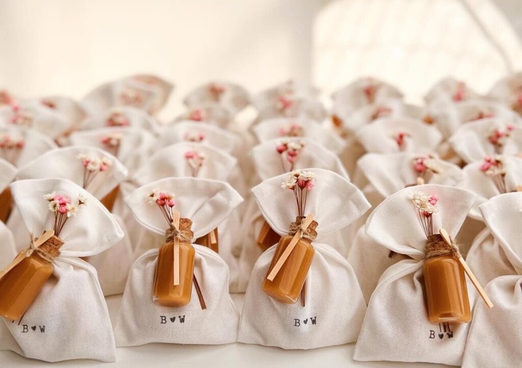 Sabonetes Artesanais com Tema Natural: Cuidado e Elegância - inspiração 1