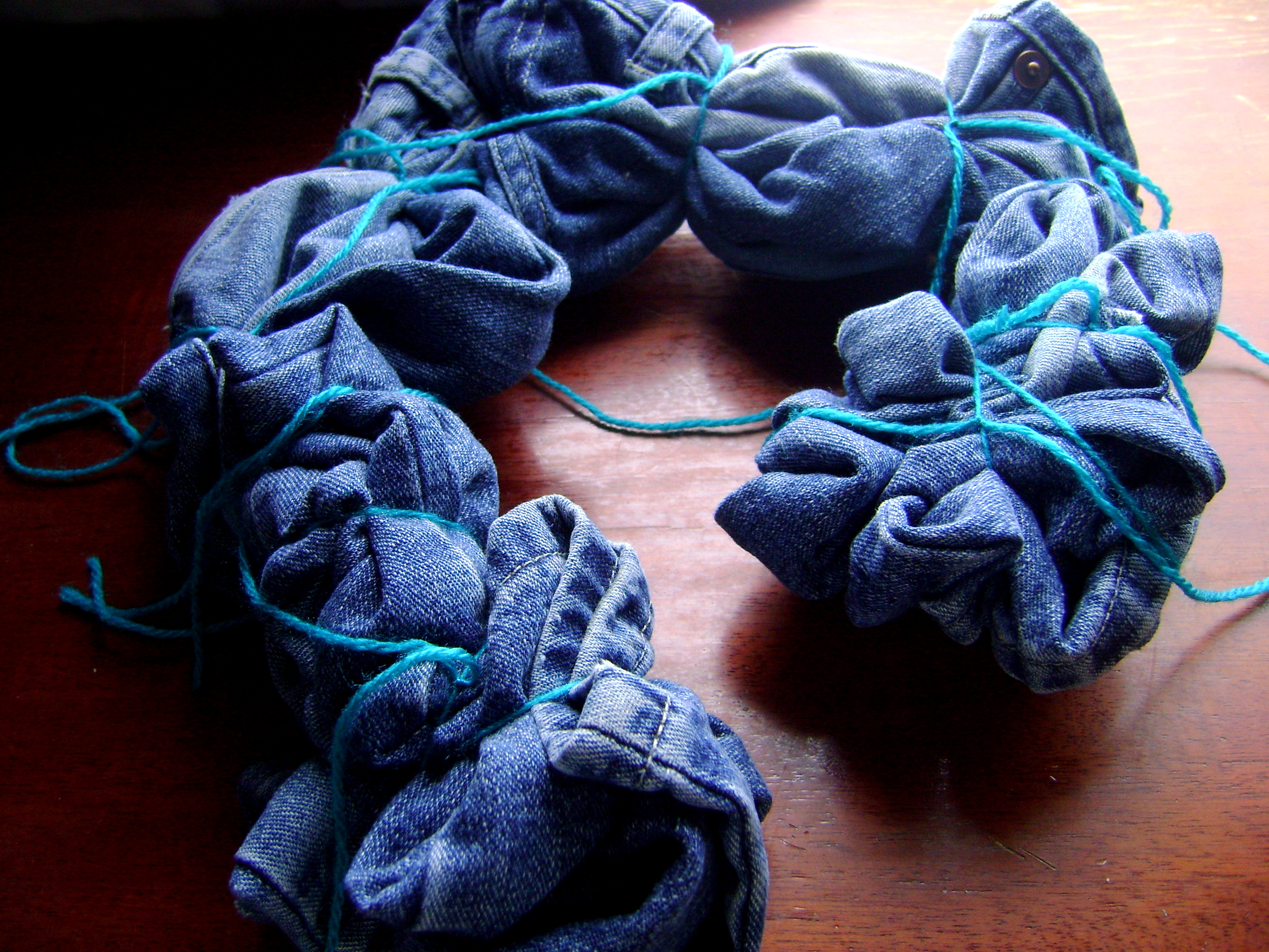 Cuidados Essenciais para a Longevidade da Sua Peça Tie Dye - inspiração 2