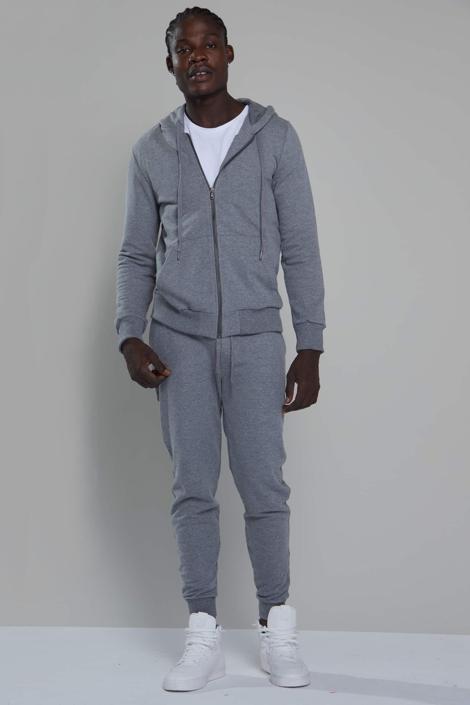 Caimento Perfeito: Como Saber o Tamanho Certo para Você - inspiração 1