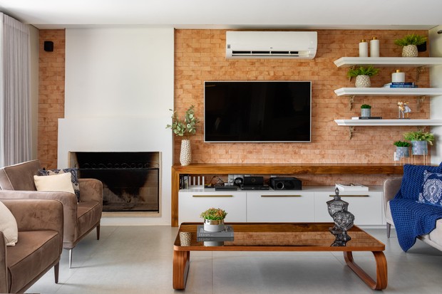 O Coração da Sala: A Escolha Certa da Lareira - inspiração 2