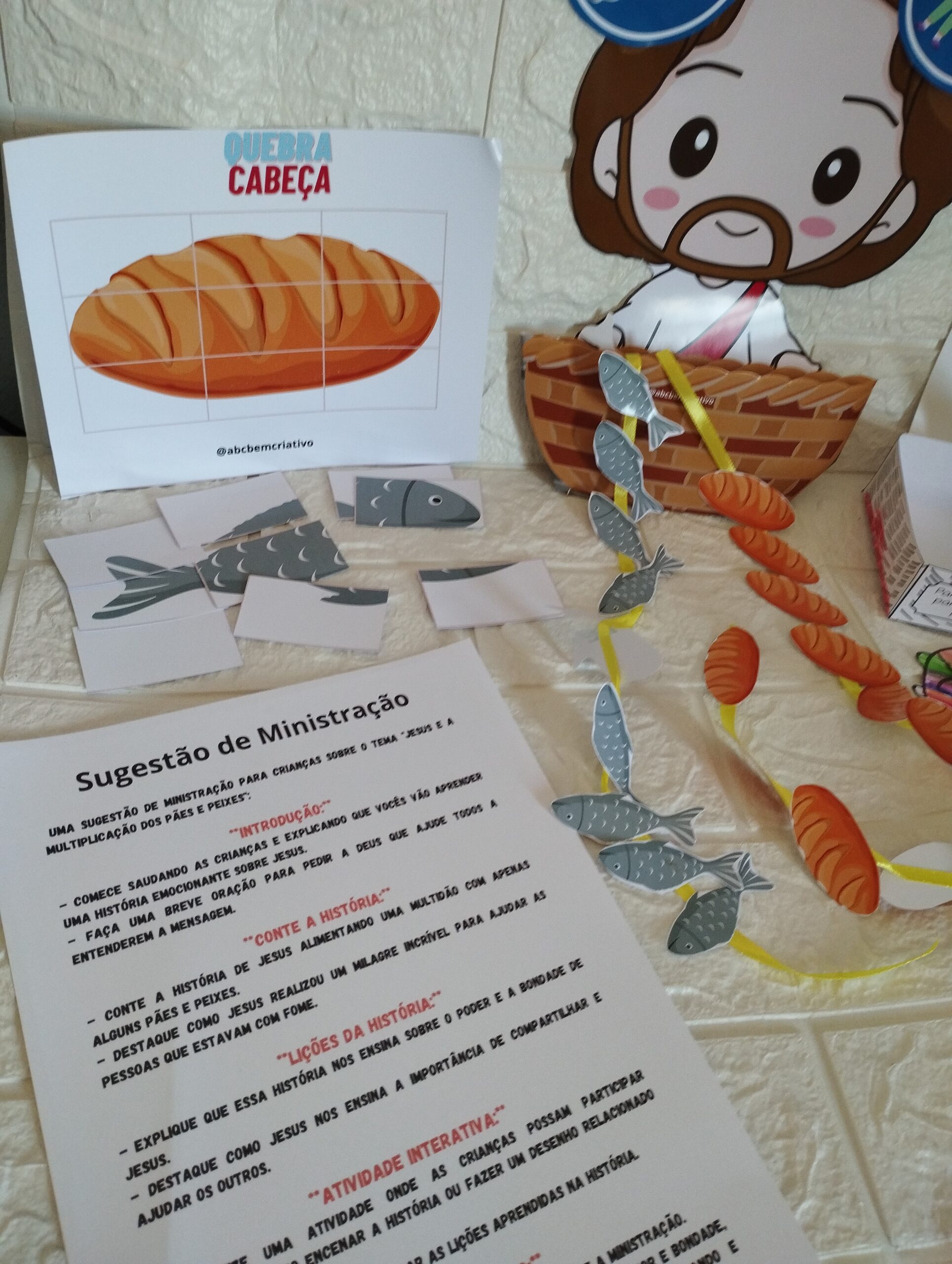 Como Integrar os Elementos 'Cinco Pães e Dois Peixinhos' com Sutileza - inspiração 2