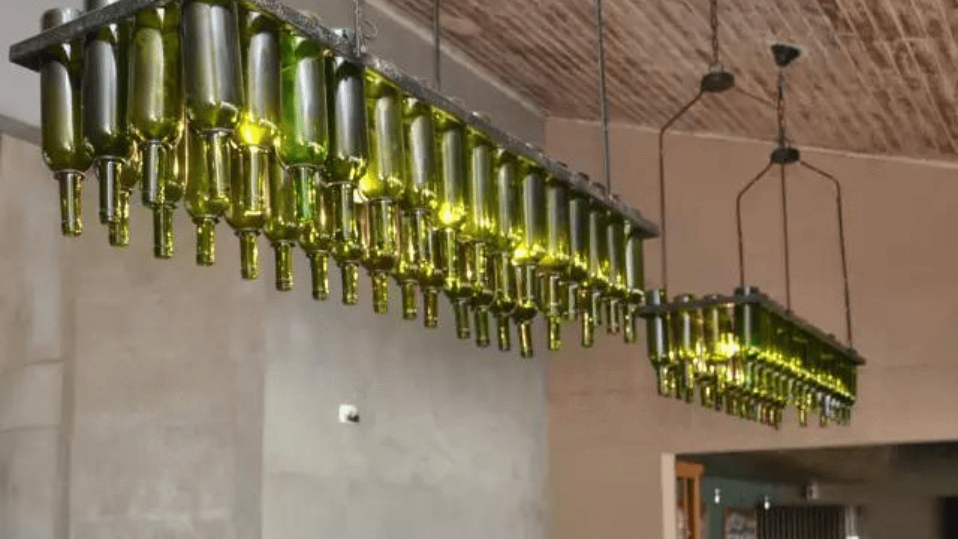 Iluminação Aconchegante com Luminárias de Garrafa - inspiração 1