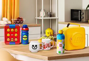 Iluminação Criativa: Luminárias e Abajures Feitos de LEGO - inspiração 2