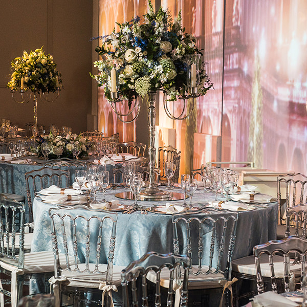 Os Sapatos de Cristal: Pequenos Luxos que Ditamm o Tom - inspiração 1