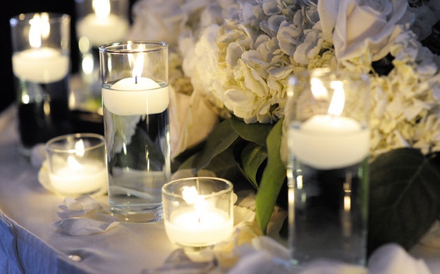 A Delicadeza das Velas Pequenas em Conjuntos Criativos - inspiração 1