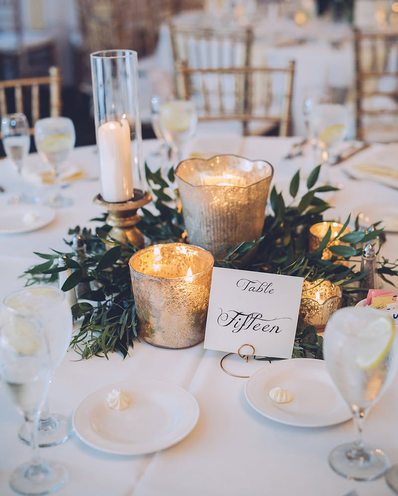 A Delicadeza das Velas Pequenas em Conjuntos Criativos - inspiração 2