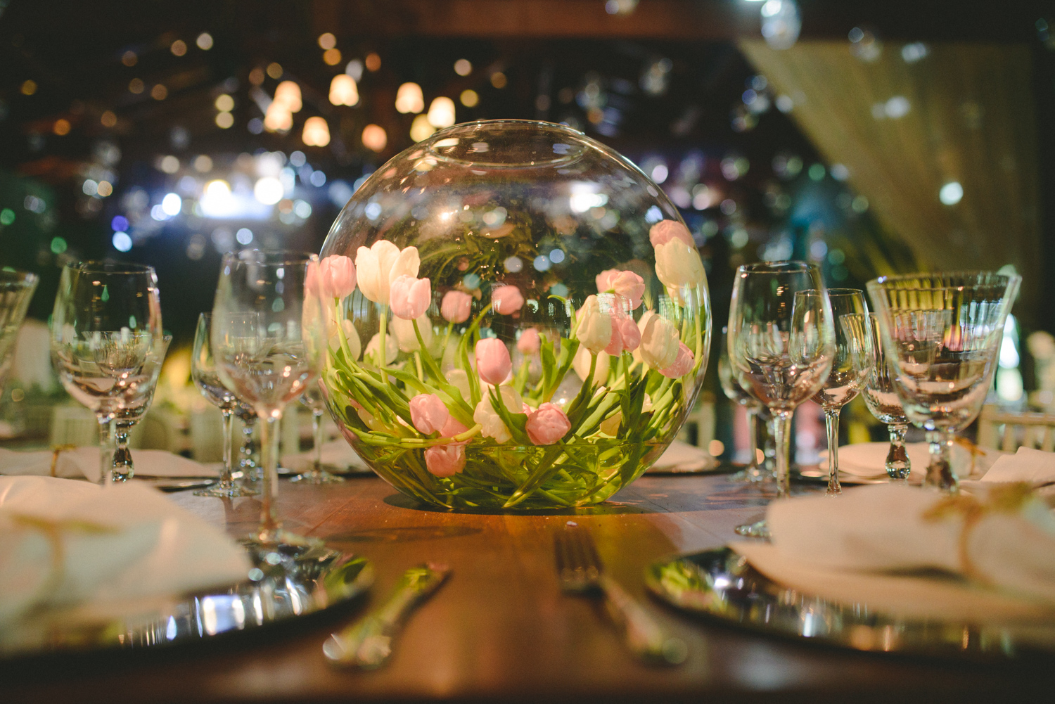 Iluminação Aconchegante: Lanternas, Luzes de Fada e Velas - inspiração 1