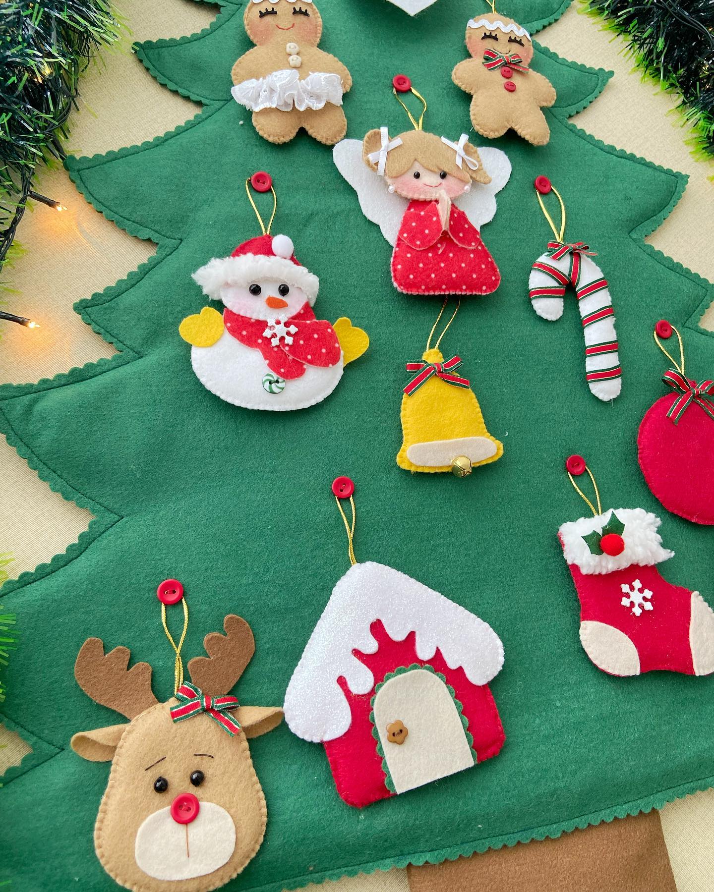 Minimalismo Encantador: Fios Delicados e Cores Suaves - inspiração 2