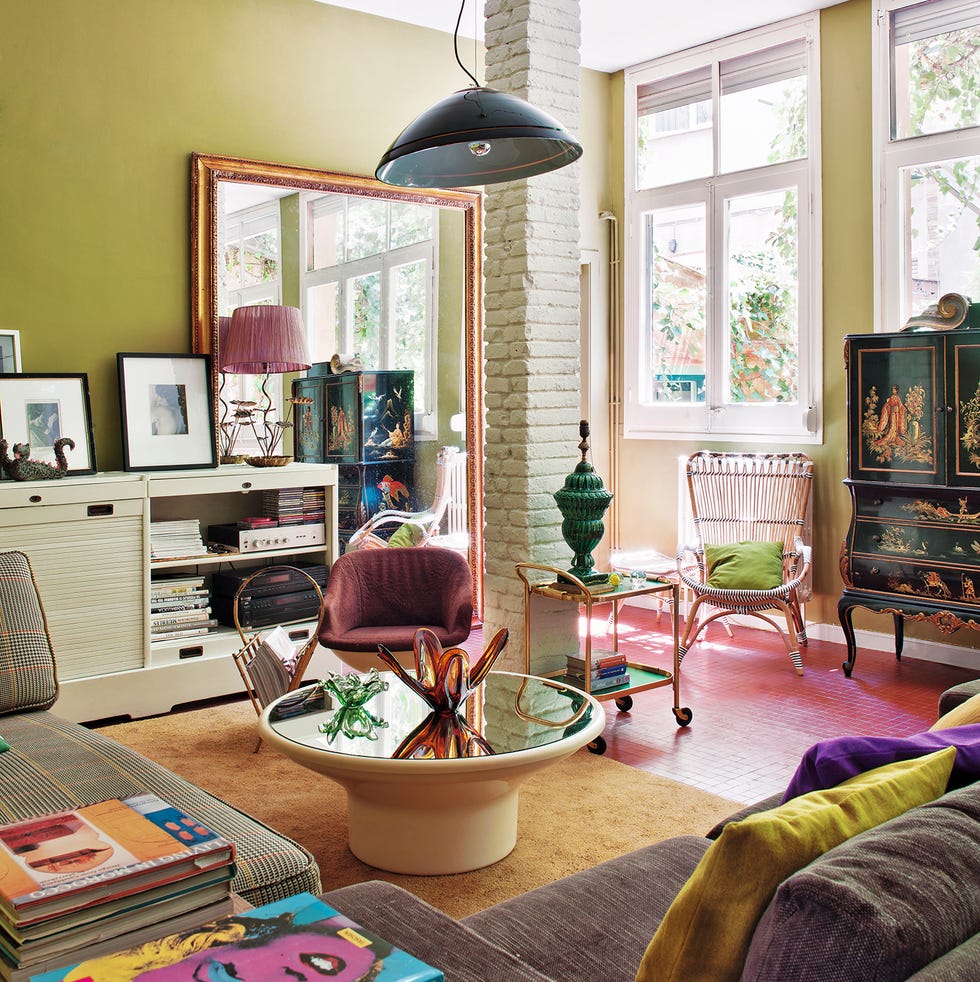 Acessórios que Fazem a Diferença: Bolsas, Lenços e Joias Vintage - inspiração 2