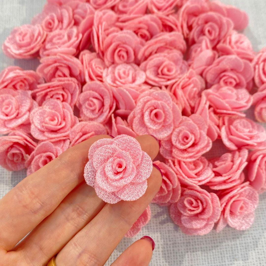 Escolhendo o Tecido Ideal: Qualidade e Caimento para Flores Perfeitas - inspiração 1