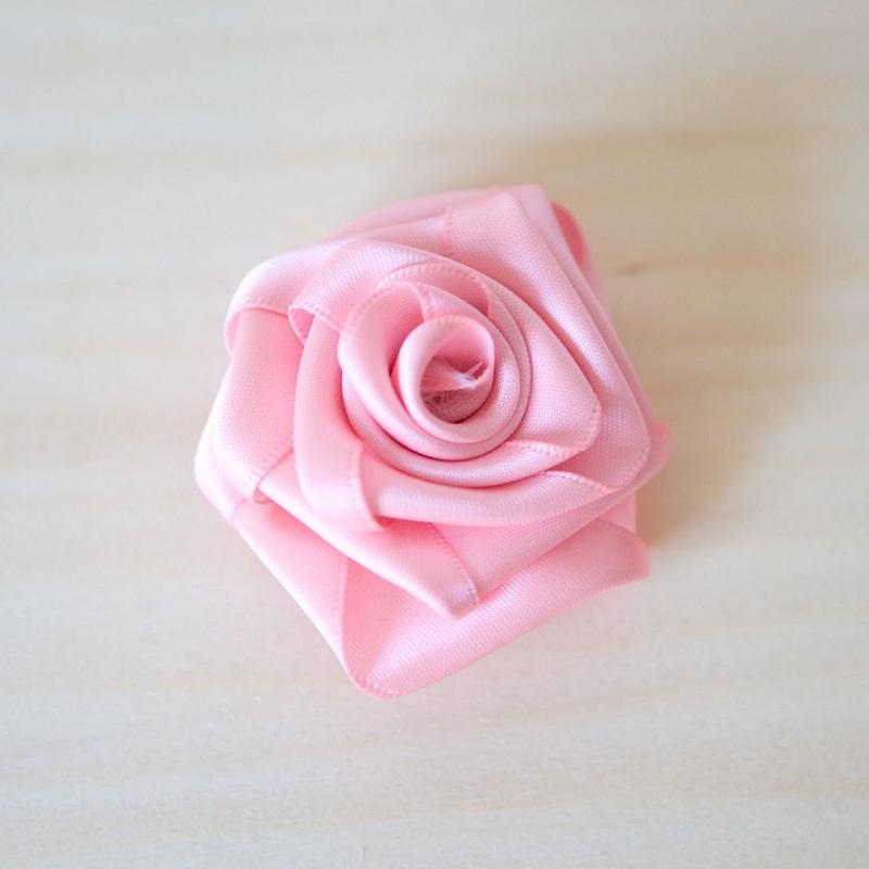 Flores de Cetim em Aquarela: Suavidade e Nuances Incríveis - inspiração 2