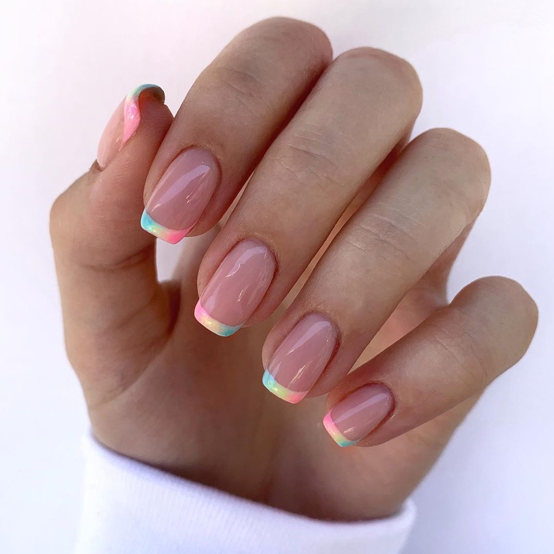 Efeito Degradê: Uma Transição Suave de Cores na Ponta - inspiração 2