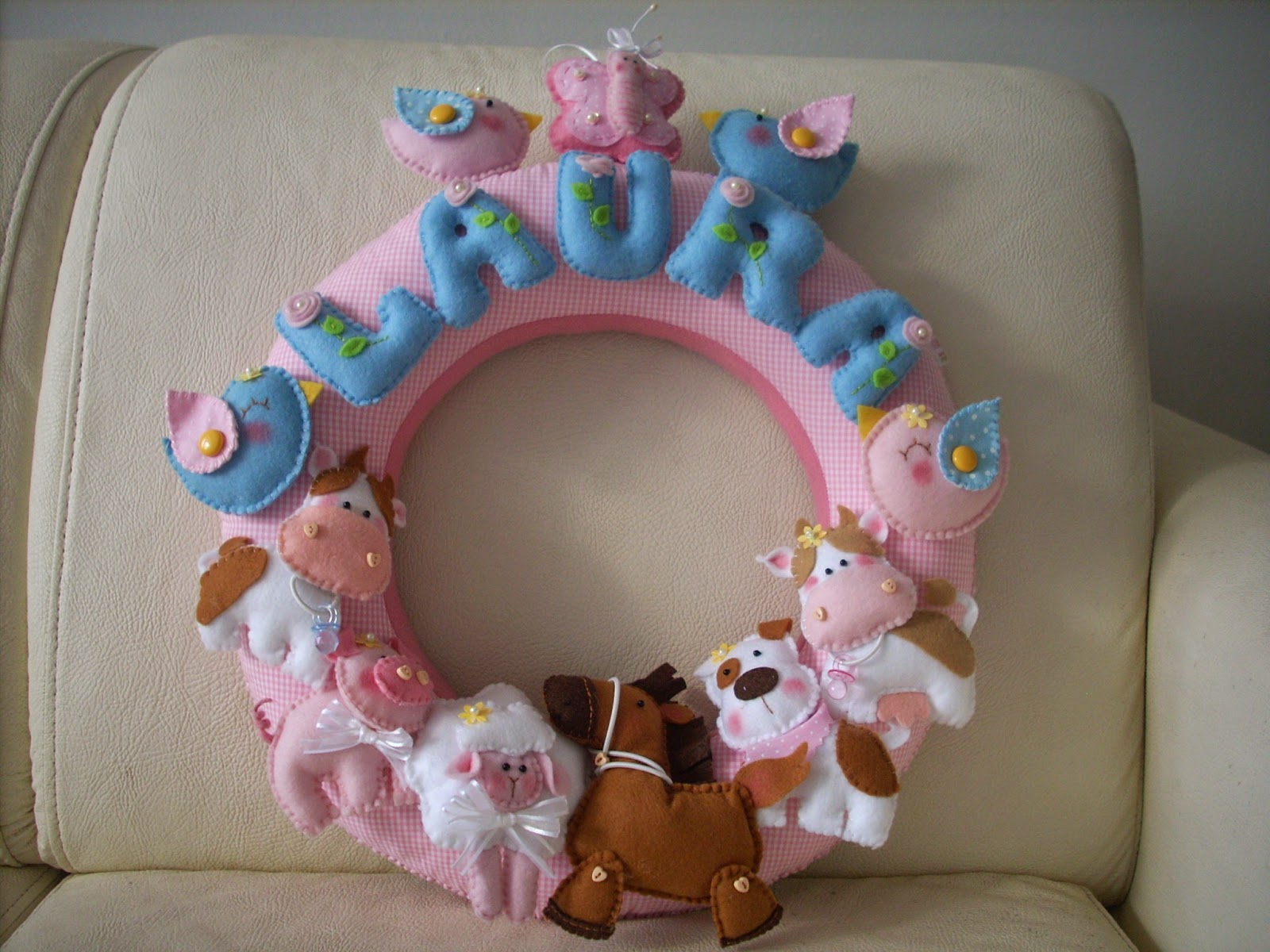 Variedade de Tamanhos: Do Cantinho da Porta ao Berço - inspiração 1