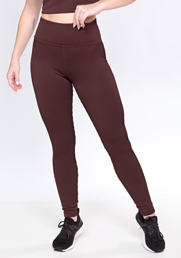 Do Sofá para a Rua: O Poder da Legging no Estilo Athleisure - inspiração 2