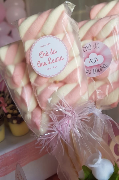 Potinhos de Vidro Decorados: Doces Surpresas para os Convidados - inspiração 1