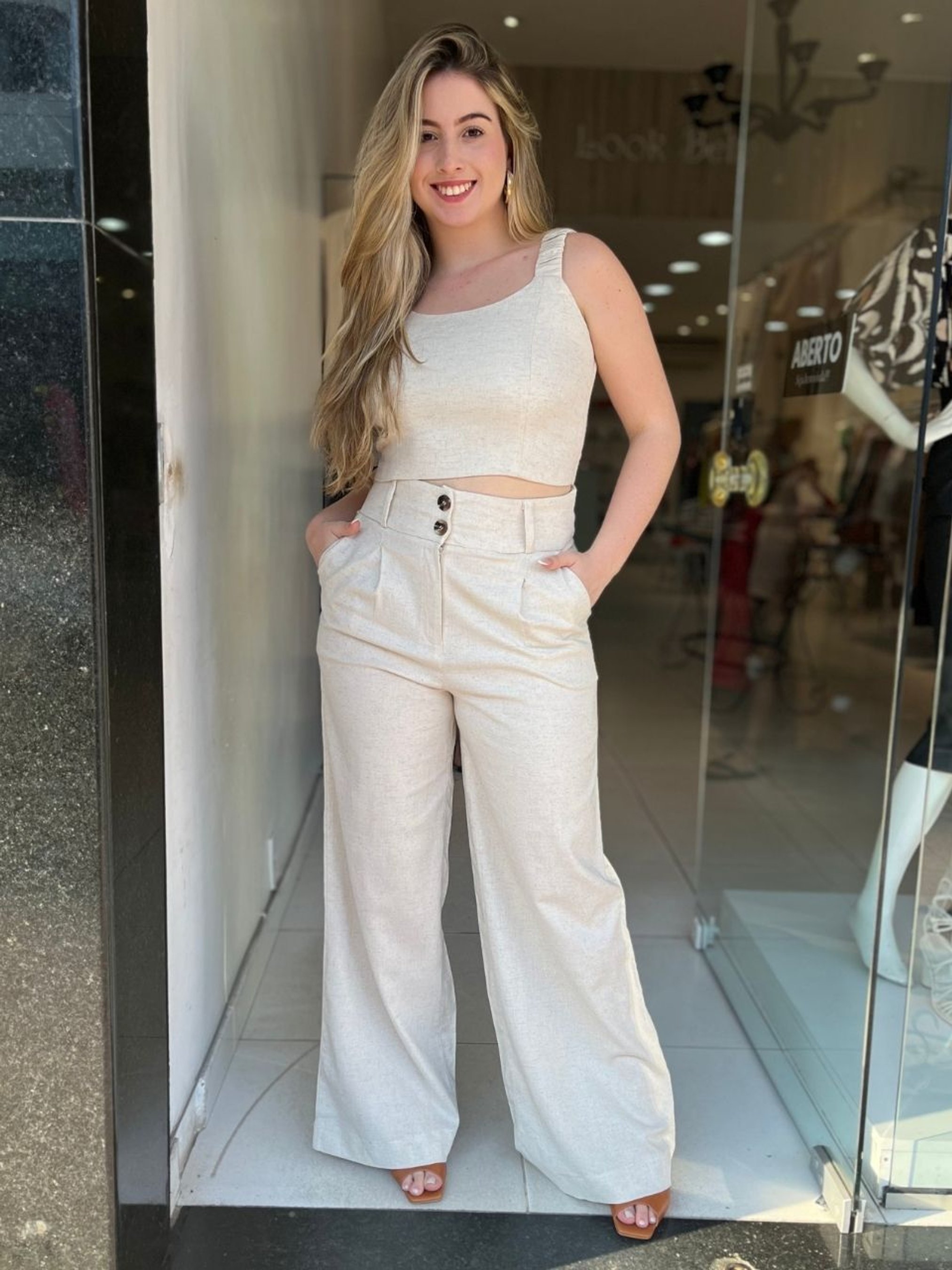 Conforto Aconchegante: Calça de Linho com Tricô Fino - inspiração 2