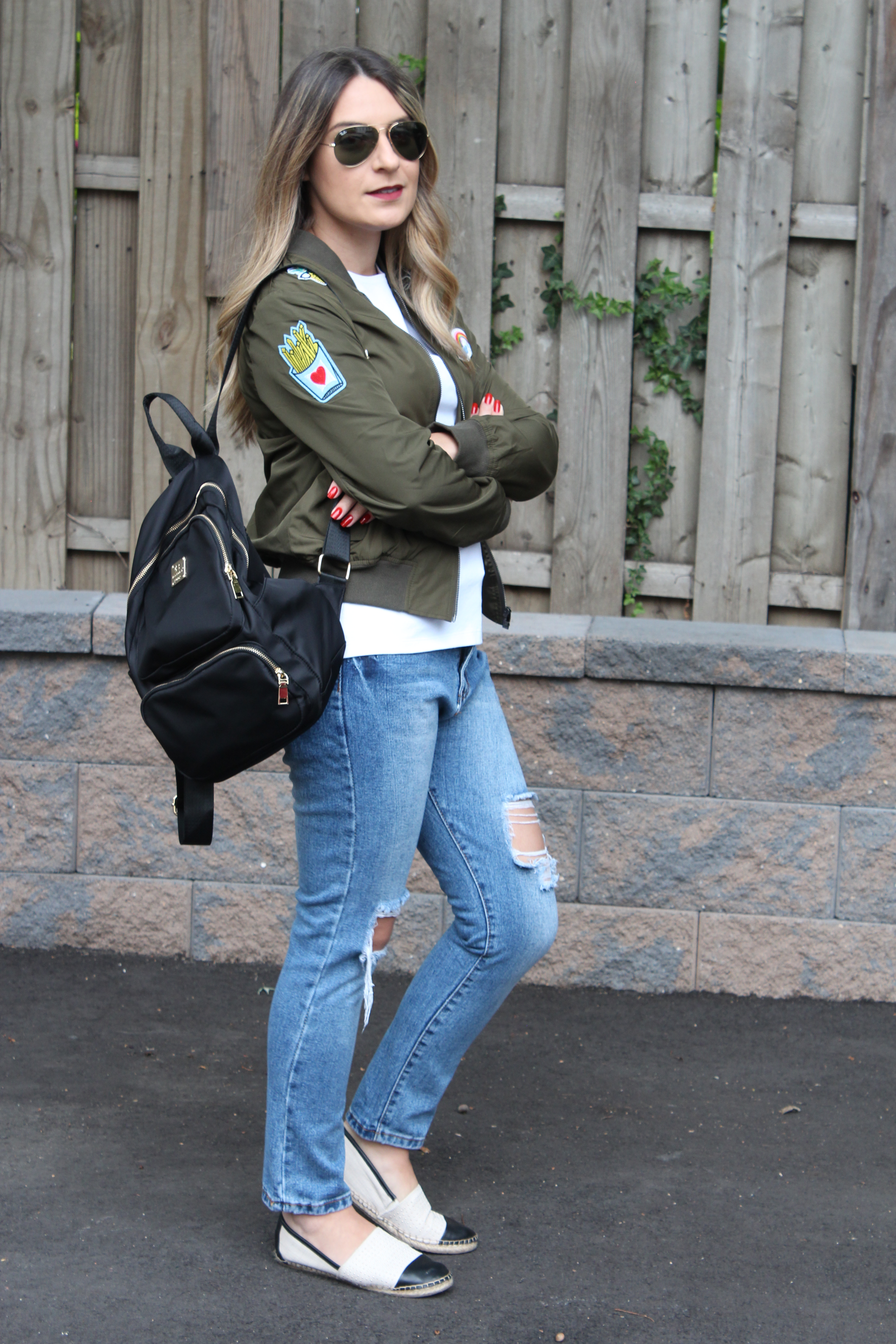 O Charme do Casual Chic: Bomber com Vestidos e Saias - inspiração 2