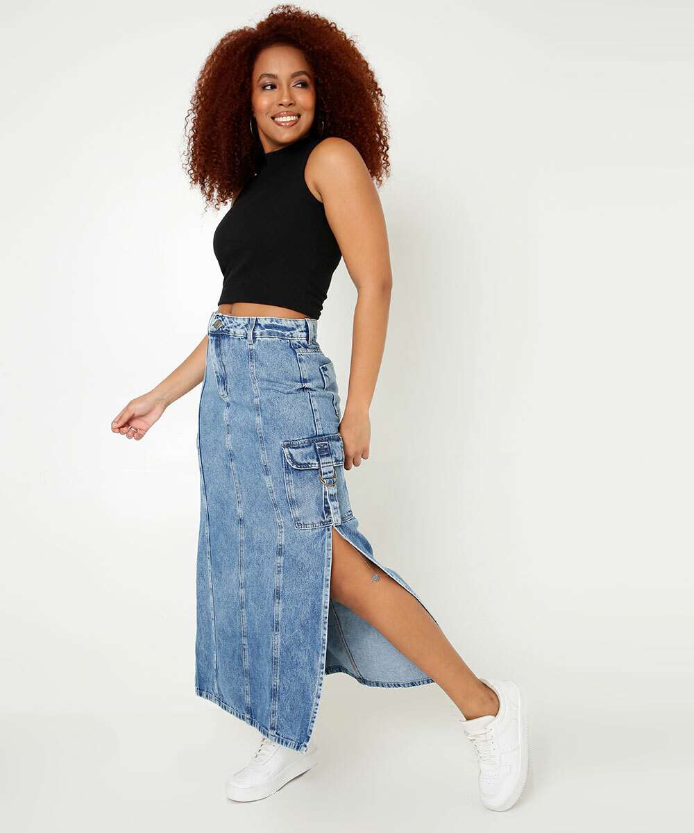 Botas: A Combinação Clássica com a Saia Destroyed - inspiração 2