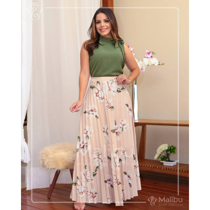 Para o Trabalho: Blusas de Seda e Blazers - inspiração 1