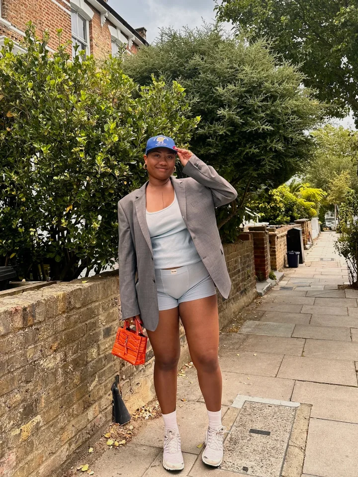 Acessórios que Transformam: Bolsas, Cintos e Joias - inspiração 2