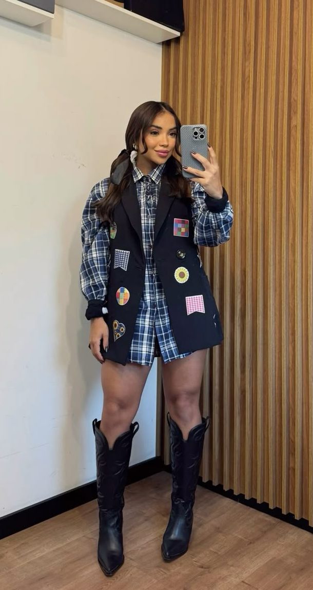 Acessórios que Fazem a Diferença: Chapéus, Laços e Cintos - inspiração 2