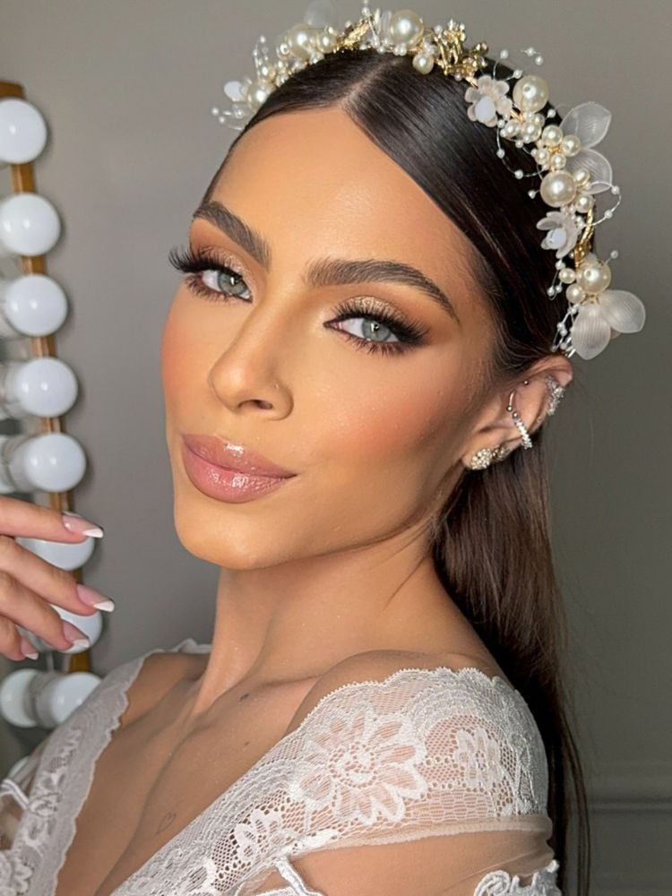 Sobrancelhas Definidas: Moldura do Rosto - inspiração 1