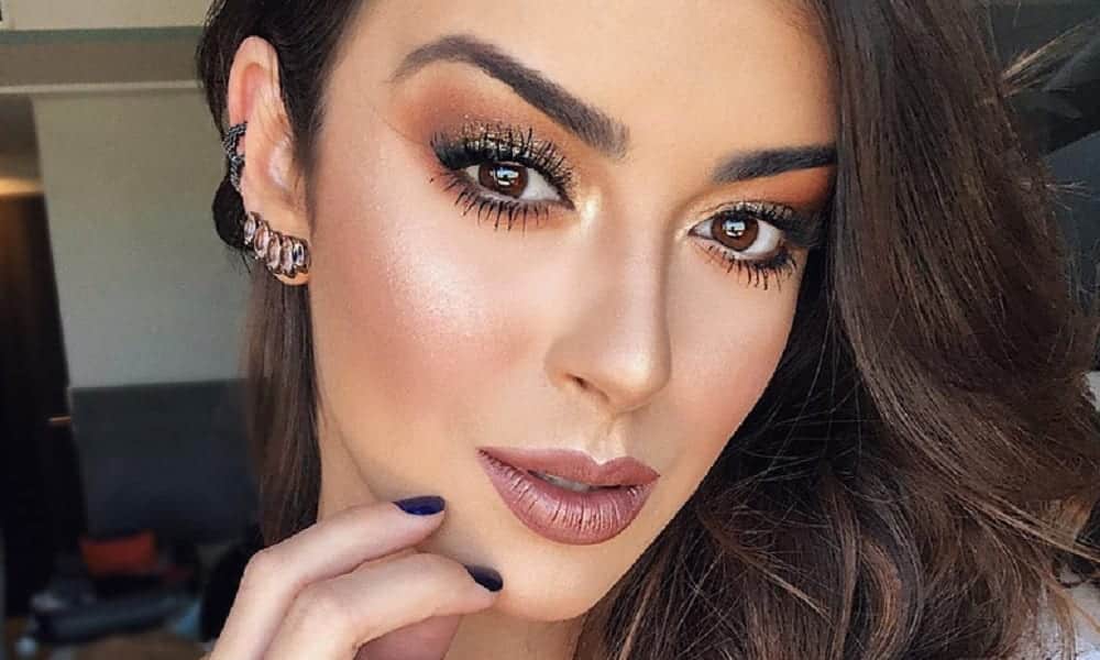 Contorno e Iluminação: Esculpindo o Rosto para as Lentes - inspiração 1