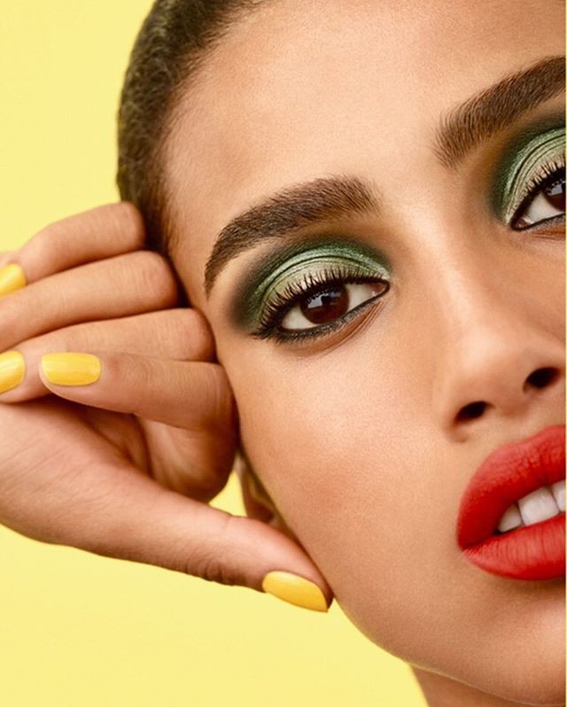 Finalização e Fixação: Garantindo a Durabilidade da Maquiagem - inspiração 1