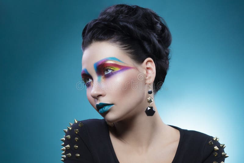 Finalização e Fixação: Garantindo a Durabilidade da Maquiagem - inspiração 2