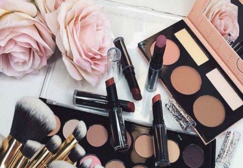 Sobrancelhas Bem Definidas: Moldura do Rosto e da Emoção - inspiração 2