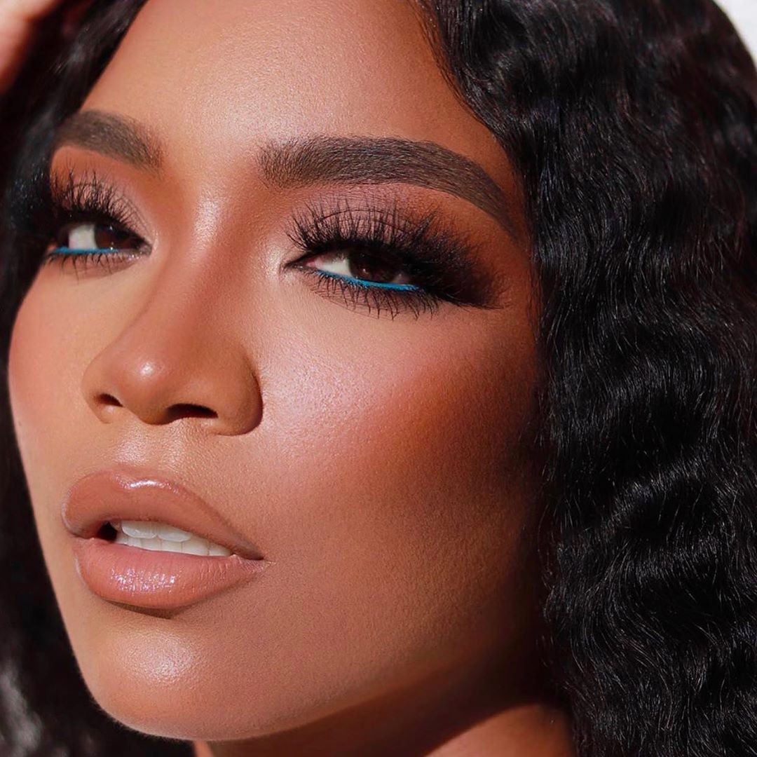 Blush e Contorno: Realçando Seus Traços Naturais - inspiração 1