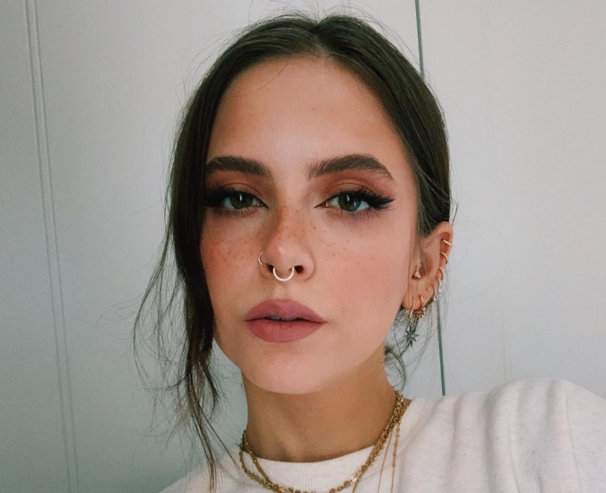 Lábios Radiantes: O Complemento Perfeito para Sua Beleza Única - inspiração 2