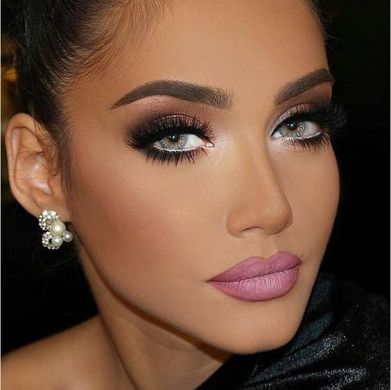 Lábios Marcantes: A Cor Que Equilibra Suas Proporções - inspiração 1