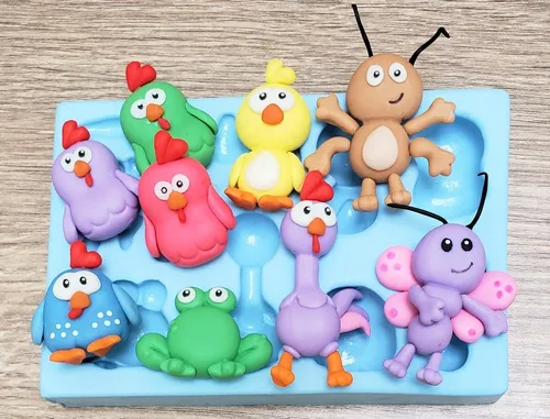 Desenhando a Galinha Pintadinha: Contornos e Detalhes Essenciais - inspiração 2