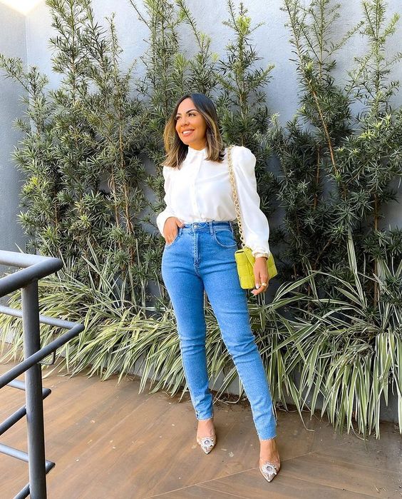 A Maquiagem e o Penteado: Completando o Visual com Discrição - inspiração 1