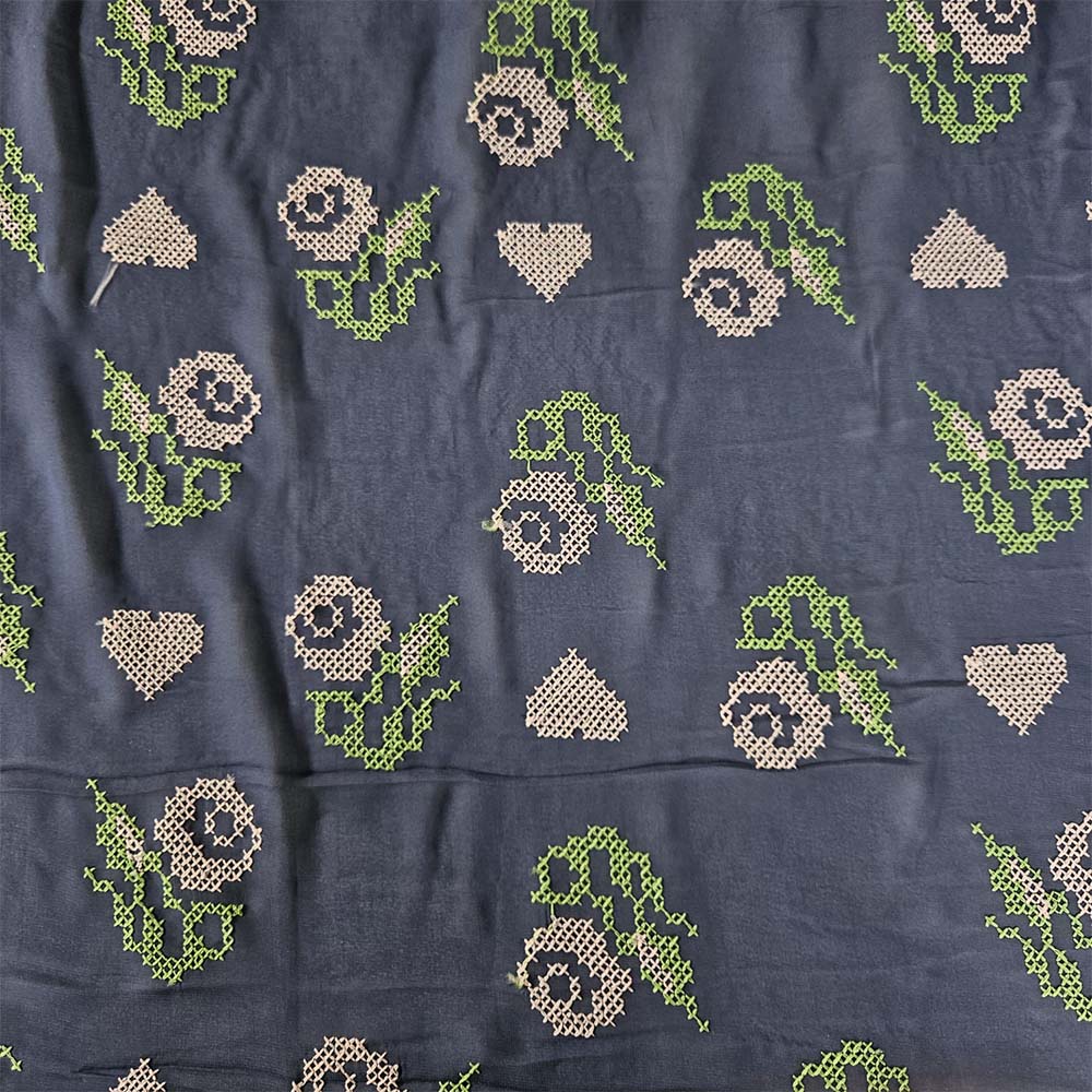 Manutenção e Cuidados: Como Lavar e Guardar Suas Peças Bordadas - inspiração 1