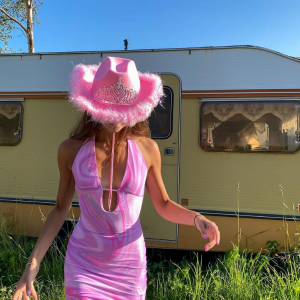 O Toque Final: Como Usar o Chapéu Melon com Confiança - inspiração 2