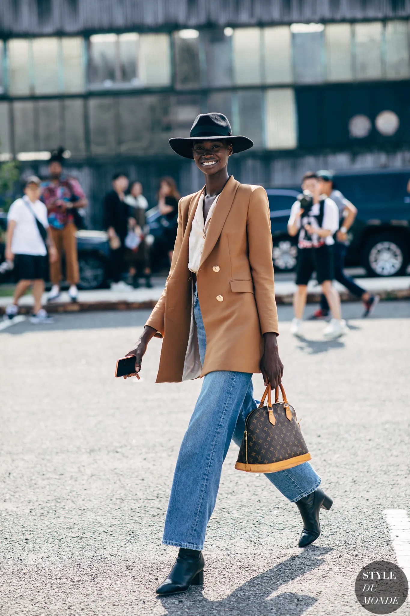 Casacos e Tricôs: Aconchego com Estilo no Inverno - inspiração 1