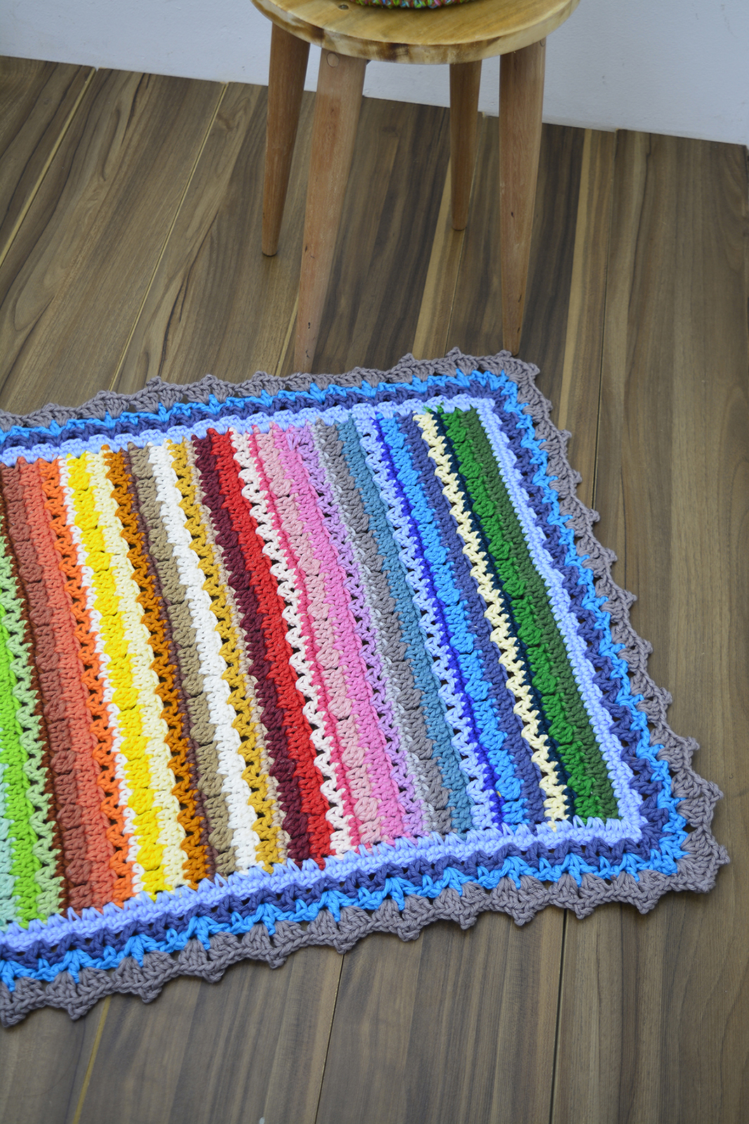 A Magia das Sobras: Por Que Começar um Tapete Colorido Agora? - inspiração 1